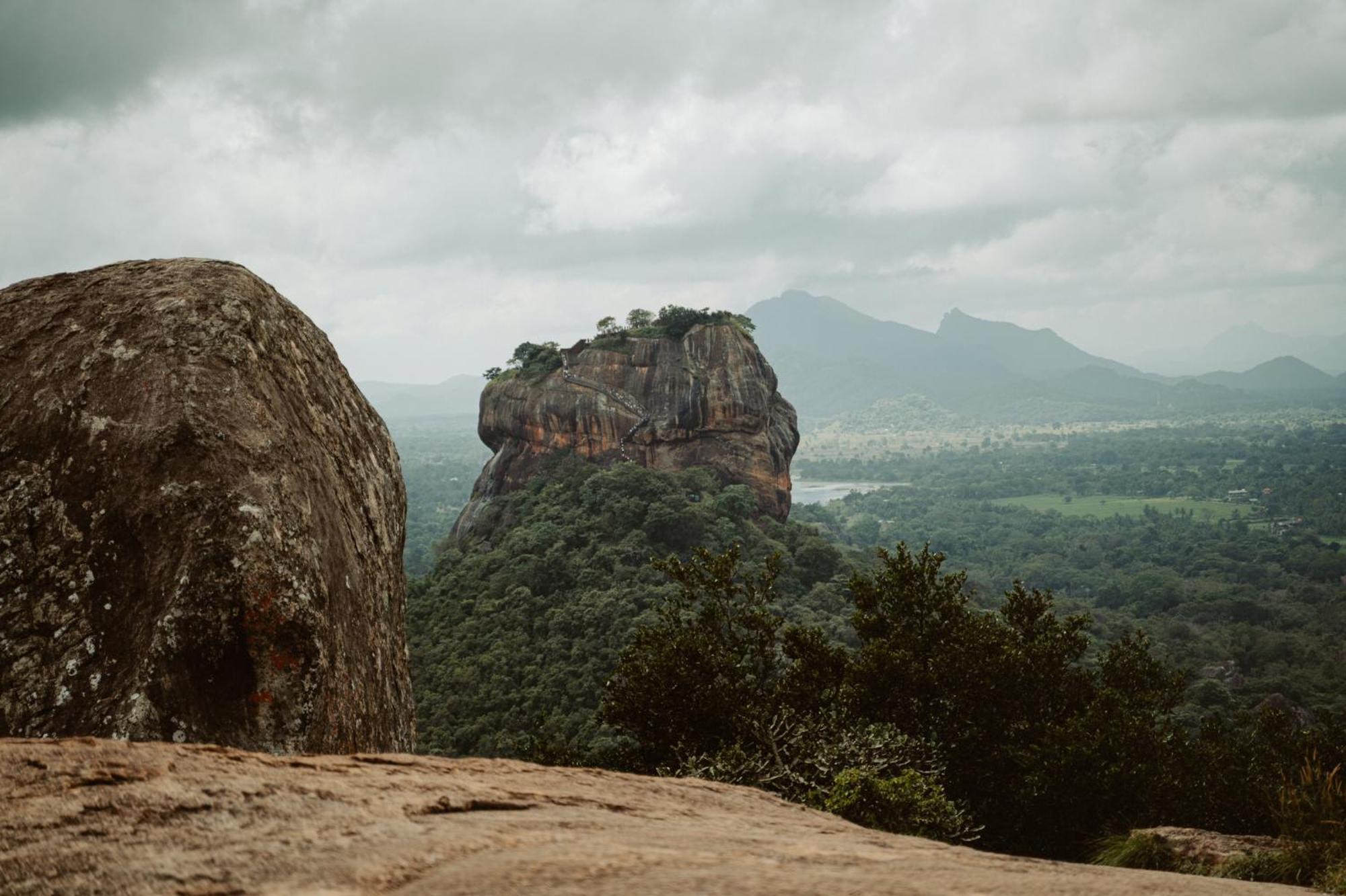 Hotel Sigiriya Kele Buitenkant foto