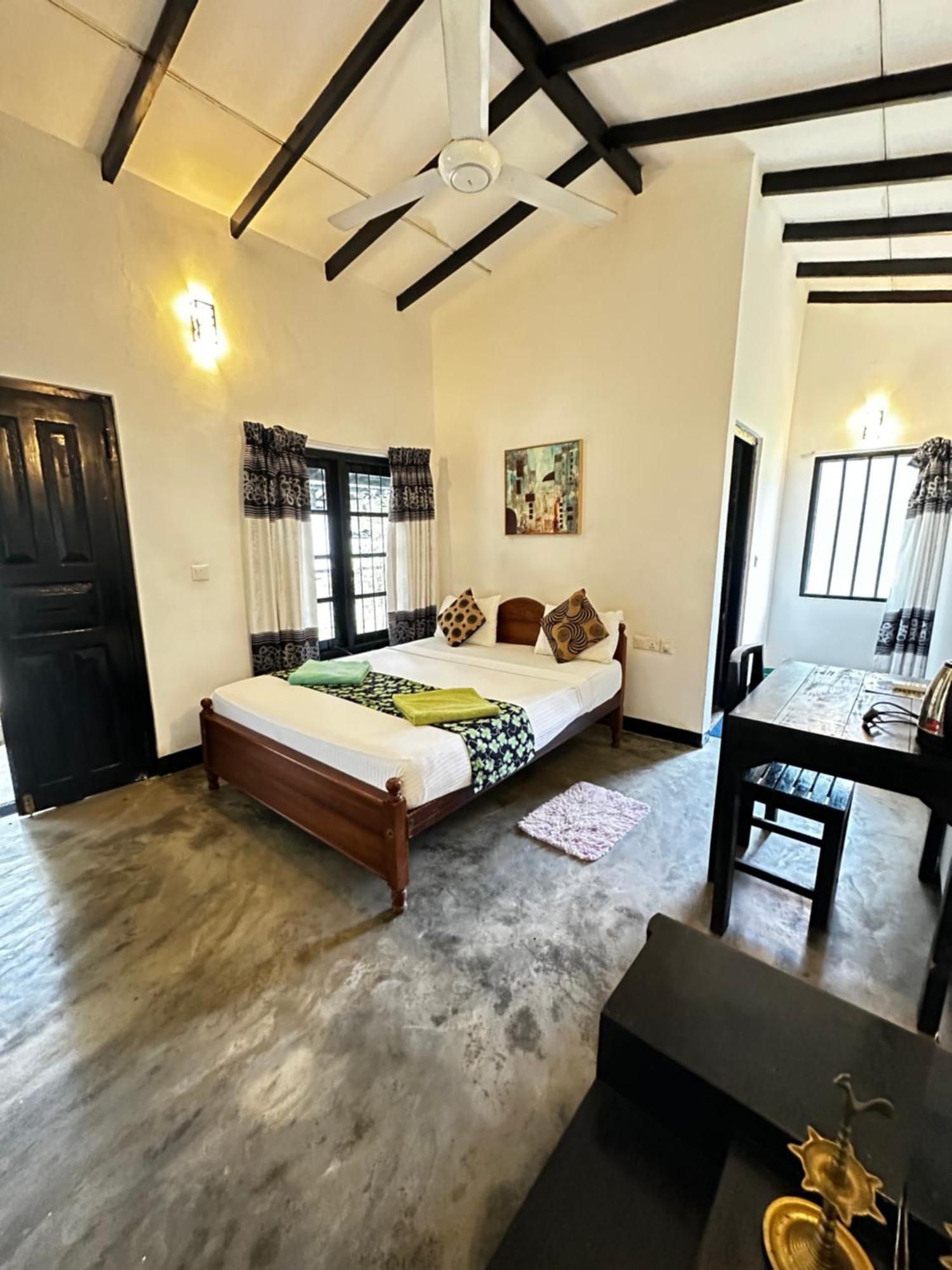 Hotel Sigiriya Kele Buitenkant foto