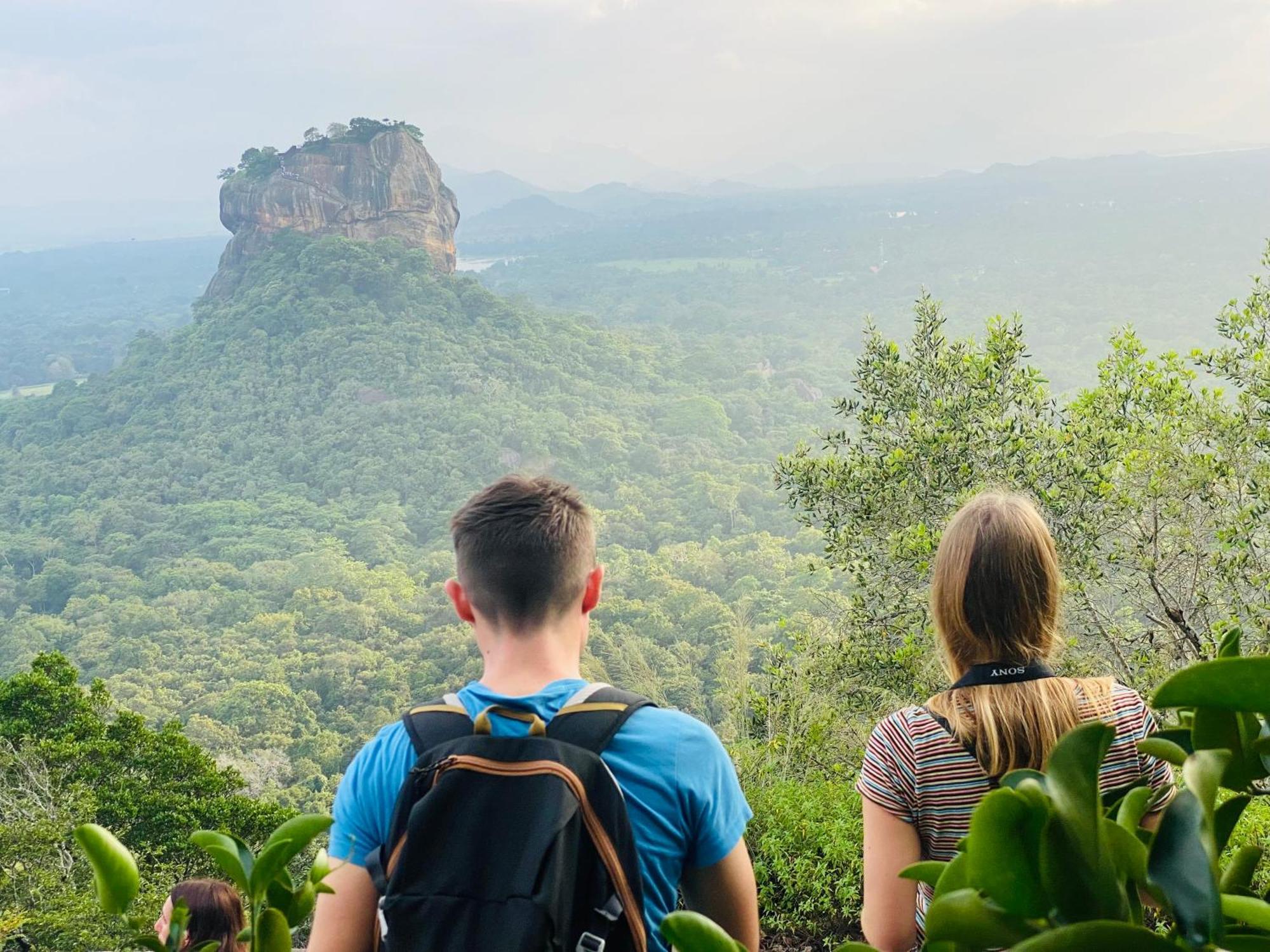 Hotel Sigiriya Kele Buitenkant foto